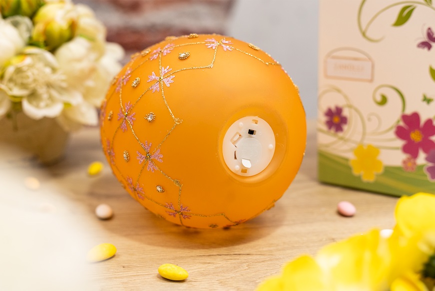 Idea Regalo Pasqua Uovo luminoso decorato arancio con luce LED Selezione Zanolli