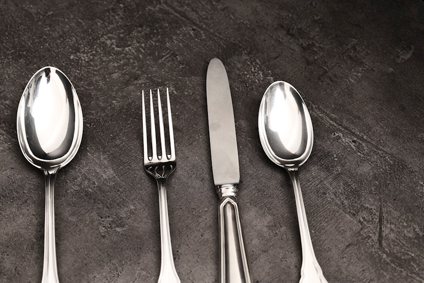 Servizio Posate argento 2785 grammi 72 pezzi in stile Settecento usato ricondizionato Zanolli Vintage