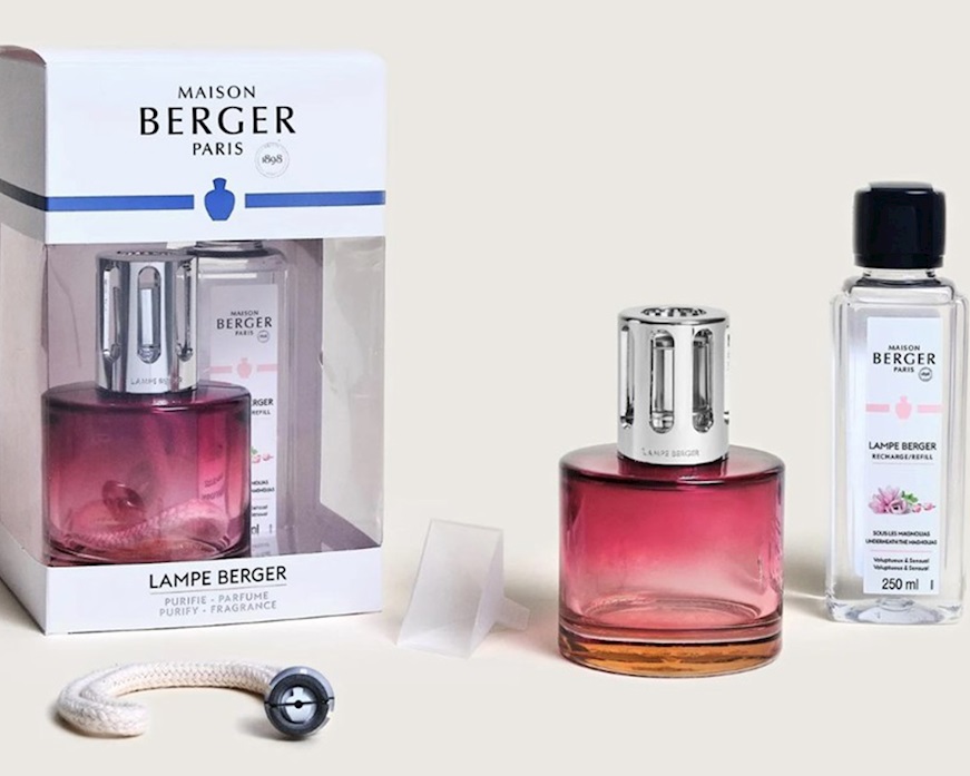 Gift pack lamp Pure Rose with 250 ml perfume Sous les Magnolias Maison Berger Paris