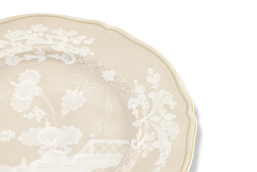 Charger plate Oriente Italiano Meringa porcelain Richard Ginori