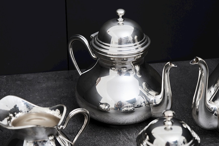 Tea and coffee service silver 1435 grammi in English style Zanolli Vintage