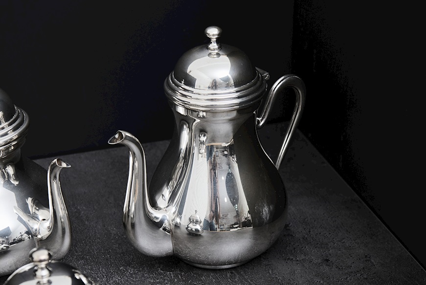 Tea and coffee service silver 1435 grammi in English style Zanolli Vintage