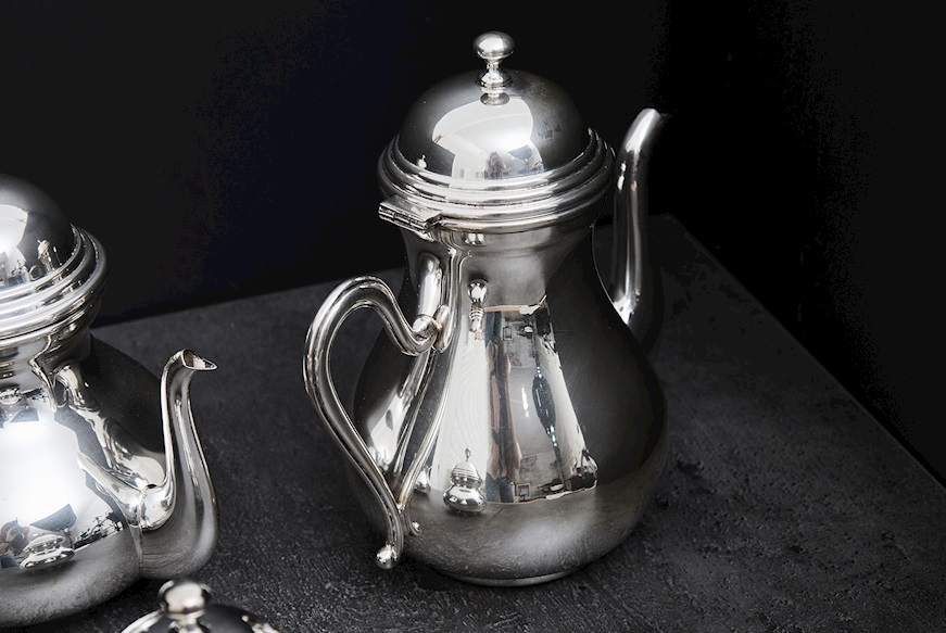Tea and coffee service silver 1435 grammi in English style Zanolli Vintage