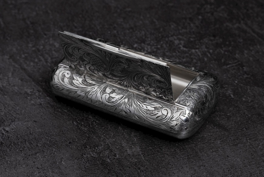 Portatabacco argento 74 grammi con incisione fiorentina usato ricondizionato Zanolli Vintage