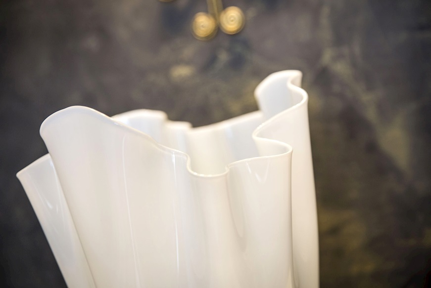Vase Fazzoletto Murano glass opalino milk white Venini