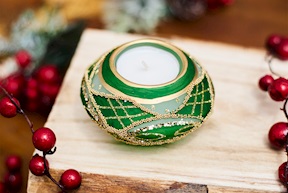 Christmas gift LED candle holder with green T-Light Selezione Zanolli