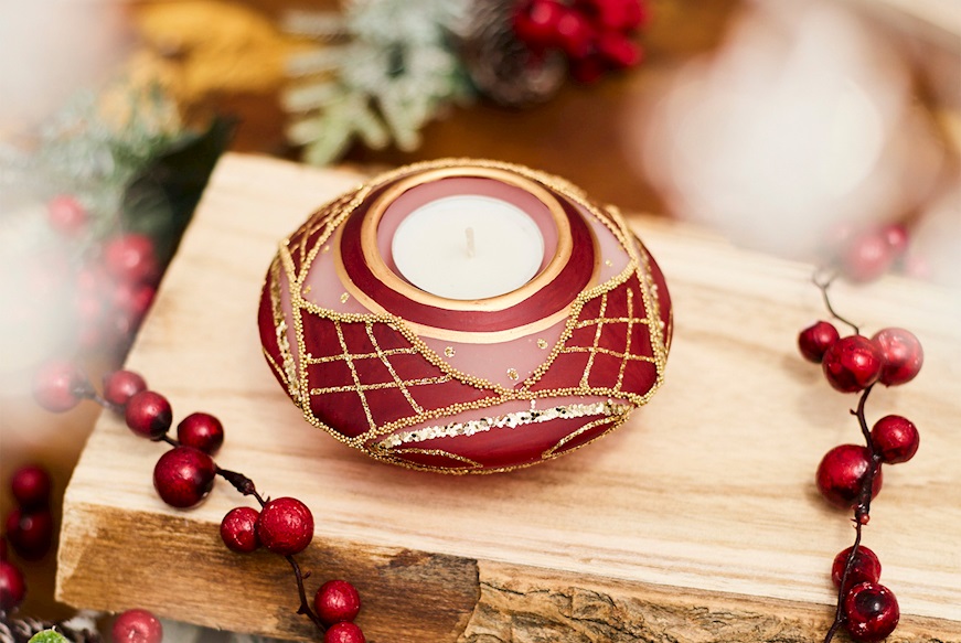 Christmas gift LED candle holder with red T-Light Selezione Zanolli