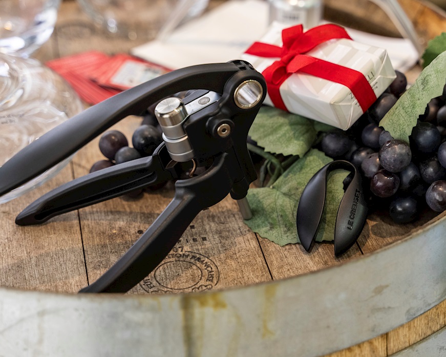 Levatappi LM-250 con taglia capsule Le Creuset