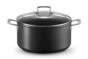 Pentola in alluminio antiaderente nero con coperchio Le Creuset