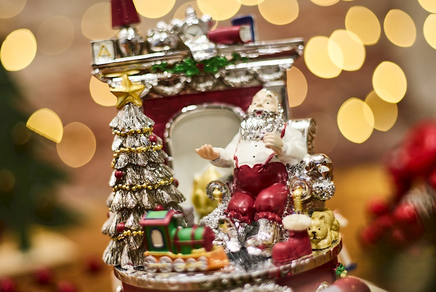 Idea regalo Natale Giostra musicale Babbo Natale Selezione Zanolli