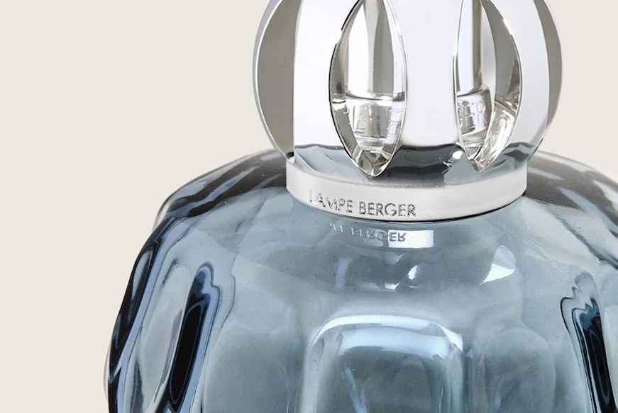 Gift pack lamp Rosalie Bleue with 250 ml perfume Petillance Exquise Maison Berger Paris