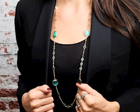 Collana Lea ottone finitura oro con occhio di gatto verde/verde acqua Sovrani