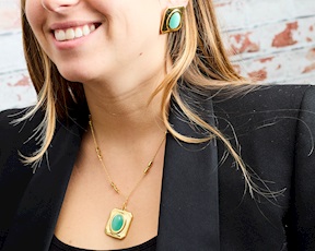 Collana ottone finitura oro con occhio di gatto verde acqua Sovrani