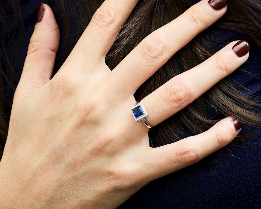 Anello argento con cubic zirconia e zirconi zaffiro Sovrani