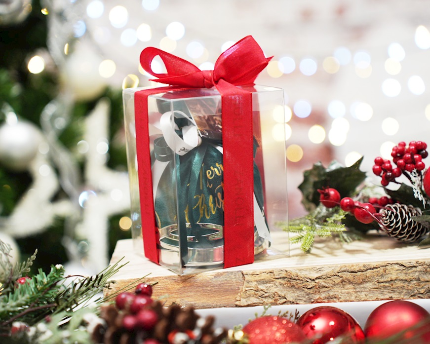 Gift box Onde bottle coaster trilaminated Silver with panettone Selezione Zanolli