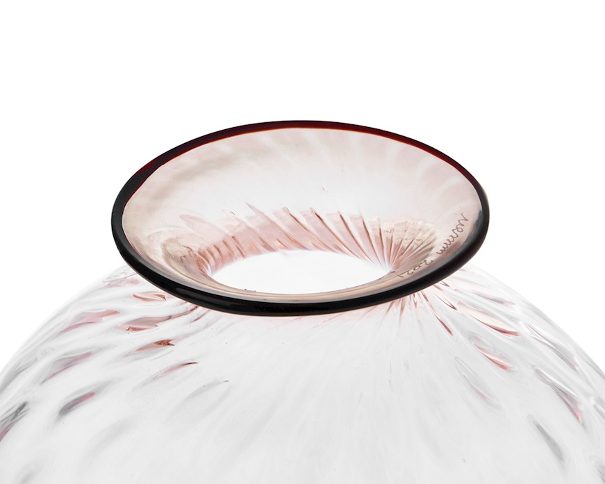 Vaso Monofiore Balloton vetro di Murano rosa cipria con filo rosso sangue di bue Venini