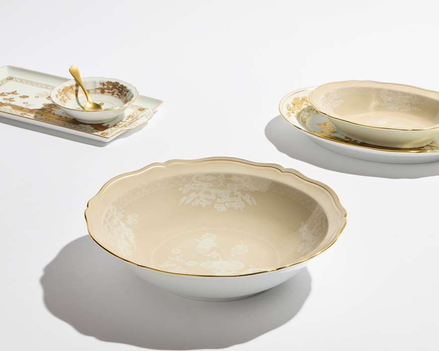 Piatto fondo da portata Oriente Italiano Meringa porcellana Richard Ginori