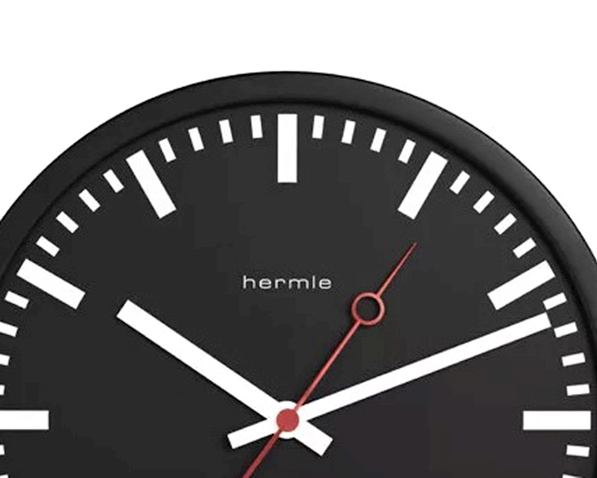 Orologio da parete acciaio quadrante nero Hermle