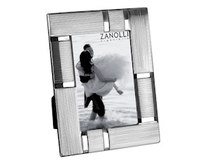 Cornice Techno argento a fascia larga rigata