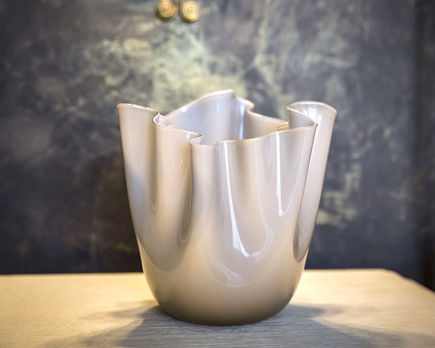 Vaso Fazzoletto vetro di Murano opalino talpa Venini