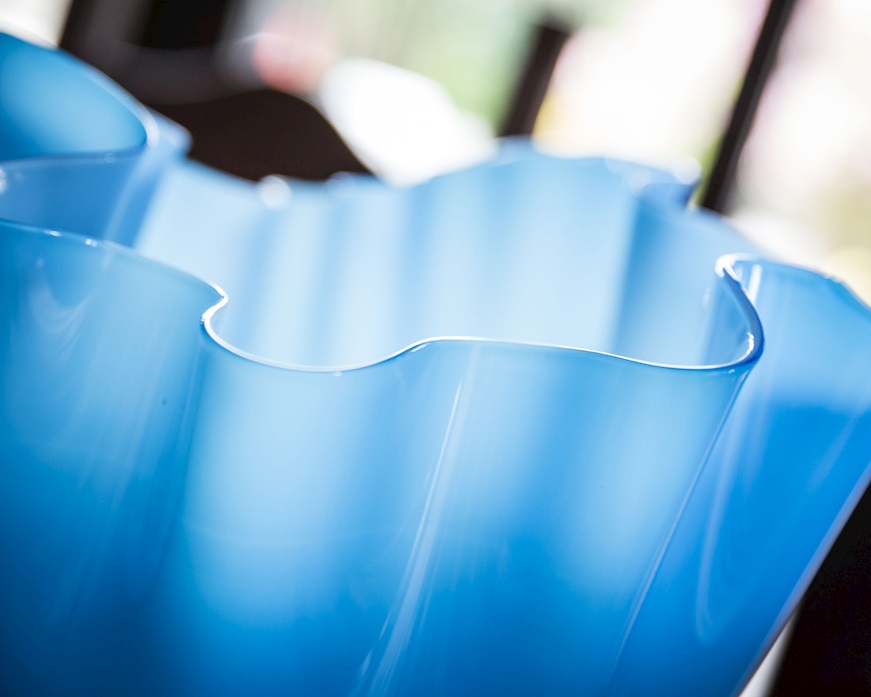 Vaso Fazzoletto vetro di Murano opalino acquamare Venini