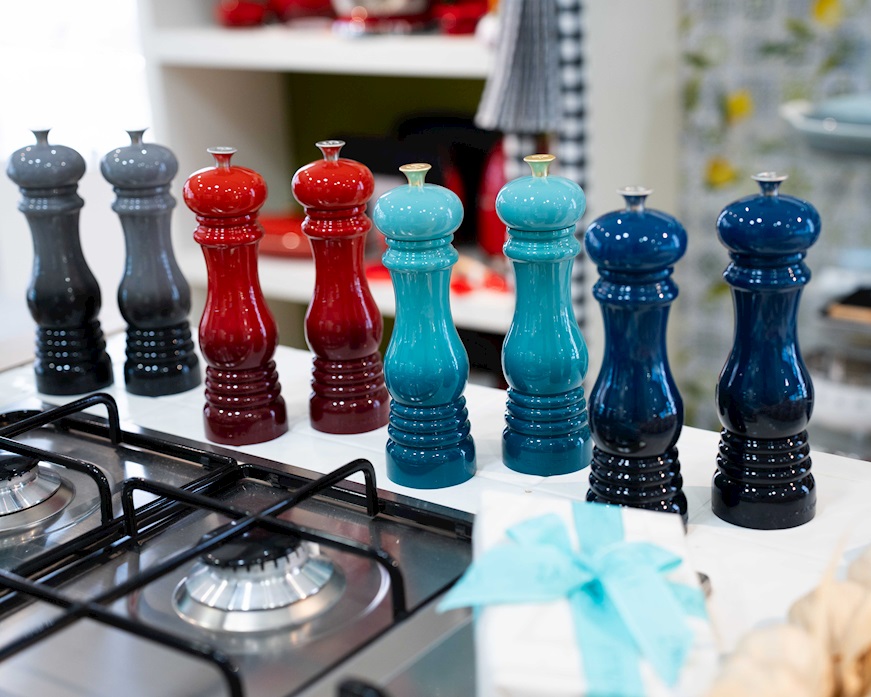 Salt grinder nuit Le Creuset