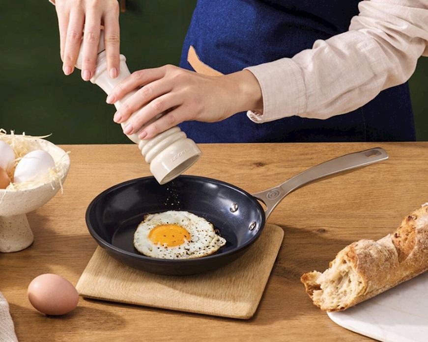 Padella bassa Essential in ceramica antiaderente Le Creuset