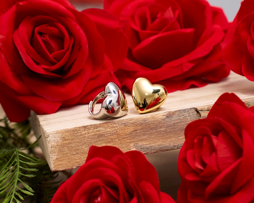 Anello Cuore ottone finitura oro Sovrani