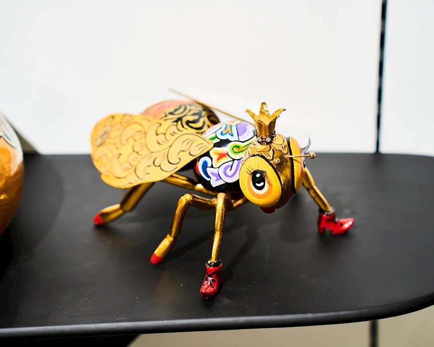 Ape Honey B. Tom's Drag
