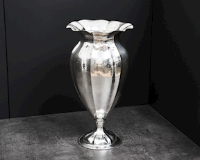 Vaso argento 664,43 grammi in stile Settecento usato ricondizionato