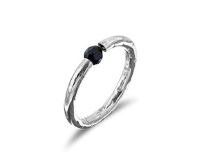 Anello Dafne argento e agata nera Selezione Zanolli