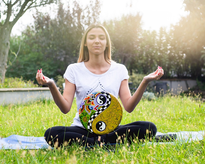 Yin-Yang hand painted Tom's Drag