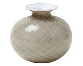 Vaso Monofiore Balloton vetro di Murano talpa lattimo con filo lattimo Venini