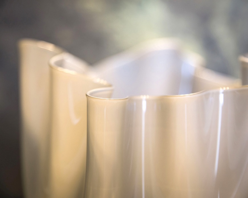 Vaso Fazzoletto vetro di Murano opalino talpa Venini