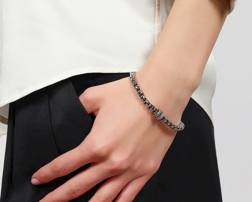 Bracciale Classica in bronzo bianco con zirconi Unoaerre