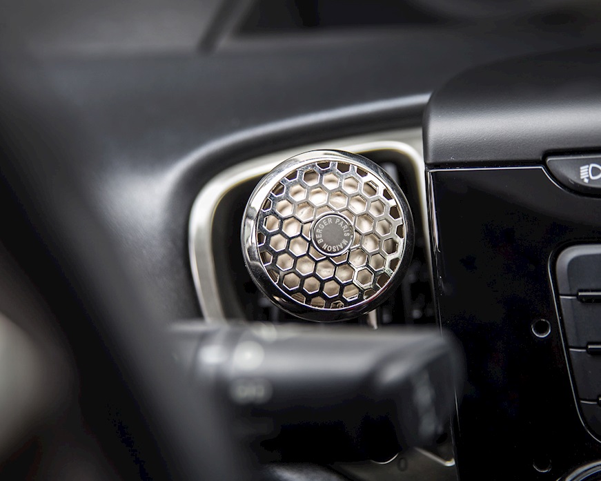 Car diffuser with Petillance Exquise fragrance Maison Berger Paris
