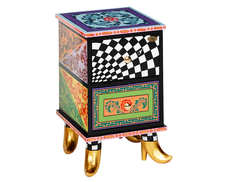  hand painted Tom's Drag