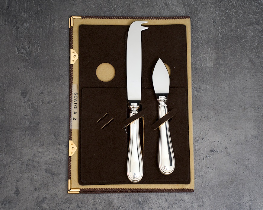 Set coltelli formaggio argento 40 grammi 2 pezzi in stile Inglese usato ricondizionato Zanolli Vintage