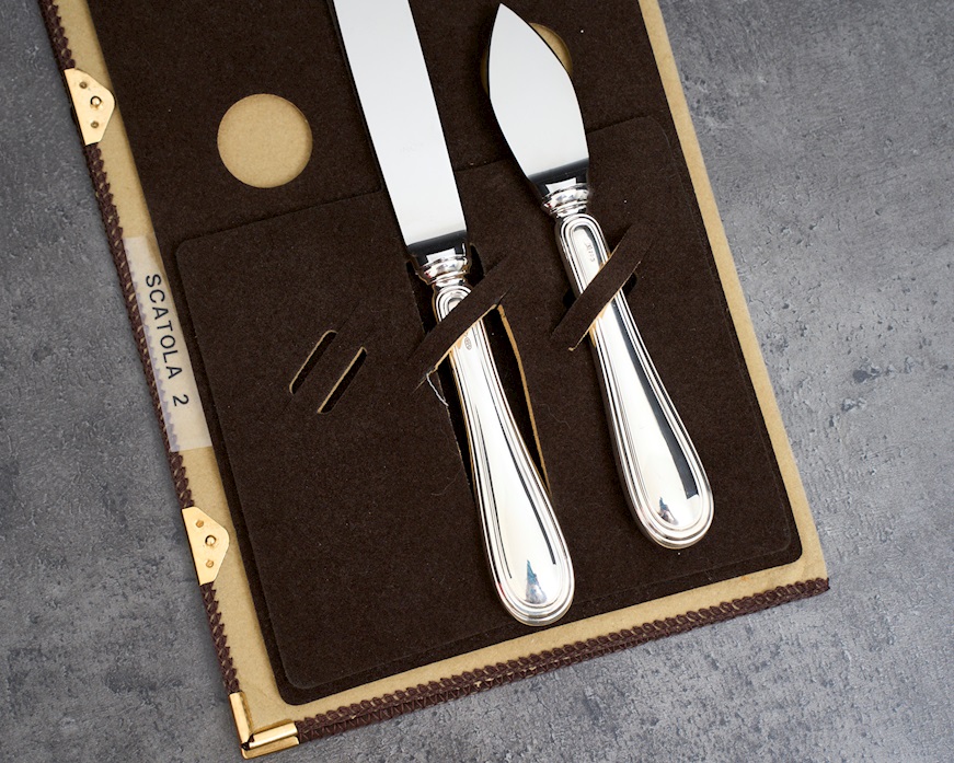 Set coltelli formaggio argento 40 grammi 2 pezzi in stile Inglese usato ricondizionato Zanolli Vintage
