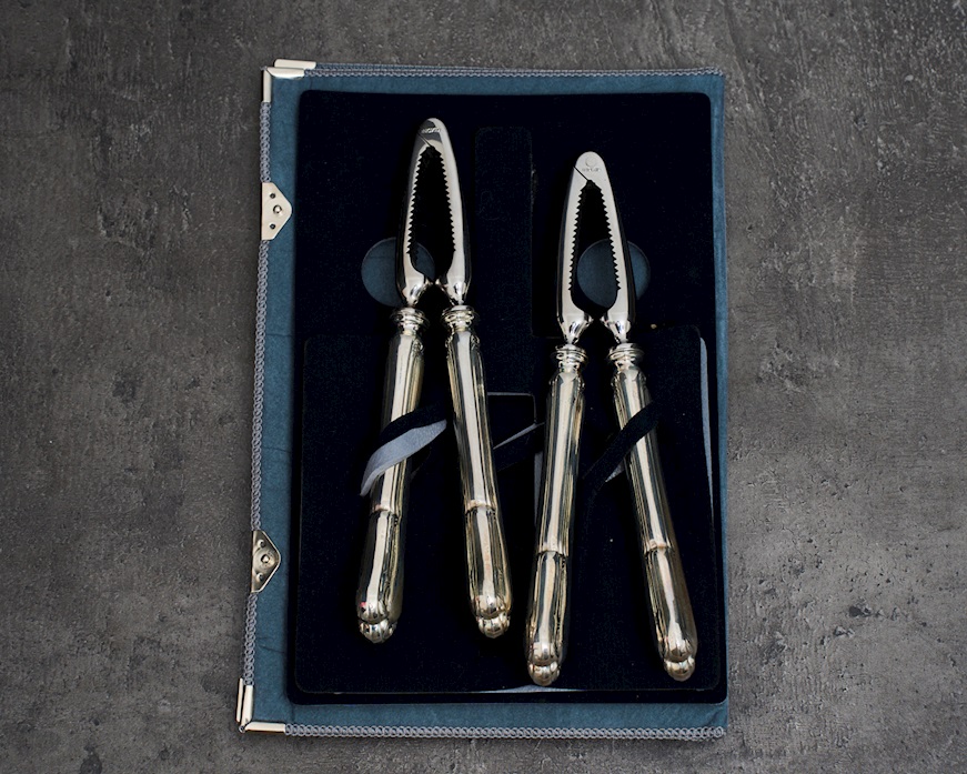 Schiaccianoci argento 80 grammi 2 pezzi in stile Barocchino usato ricondizionato Zanolli Vintage