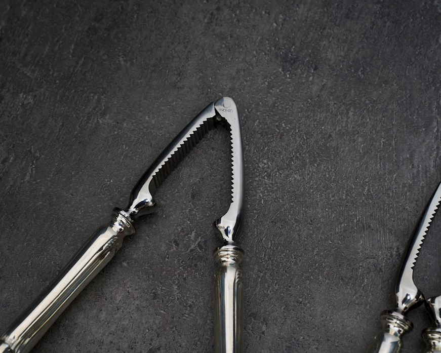 Schiaccianoci argento 80 grammi 2 pezzi in stile Barocchino usato ricondizionato Zanolli Vintage