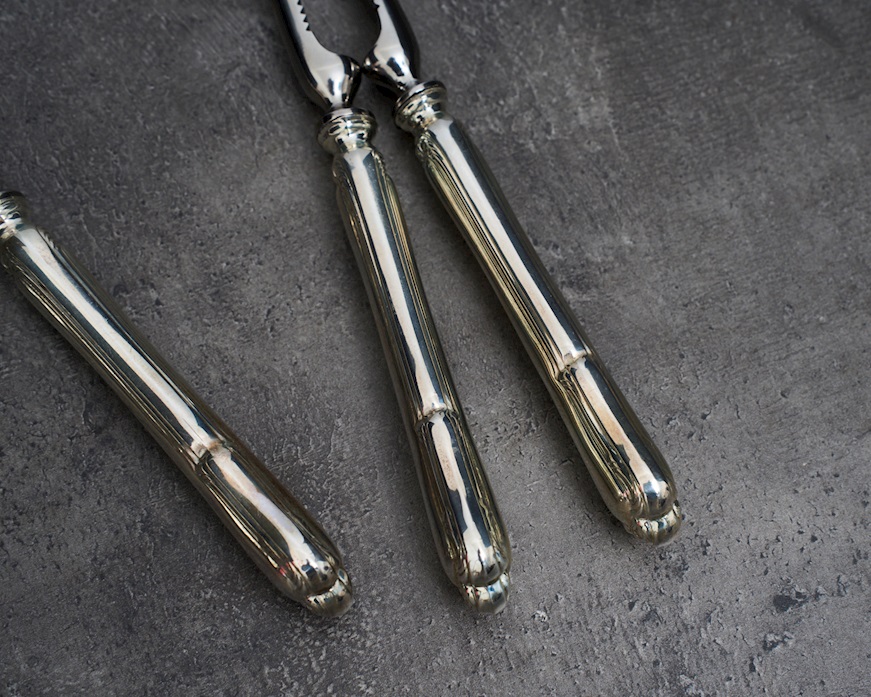 Schiaccianoci argento 80 grammi 2 pezzi in stile Barocchino usato ricondizionato Zanolli Vintage