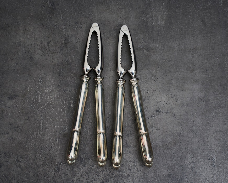 Schiaccianoci argento 80 grammi 2 pezzi in stile Barocchino usato ricondizionato Zanolli Vintage