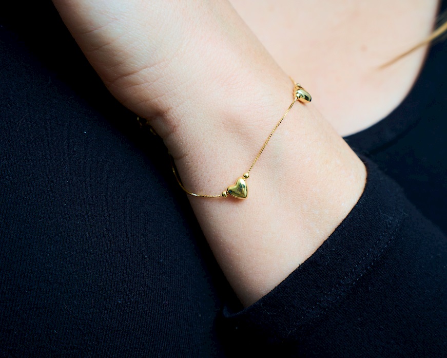Bracciale Oro 9 Kt con cuori Unoaerre