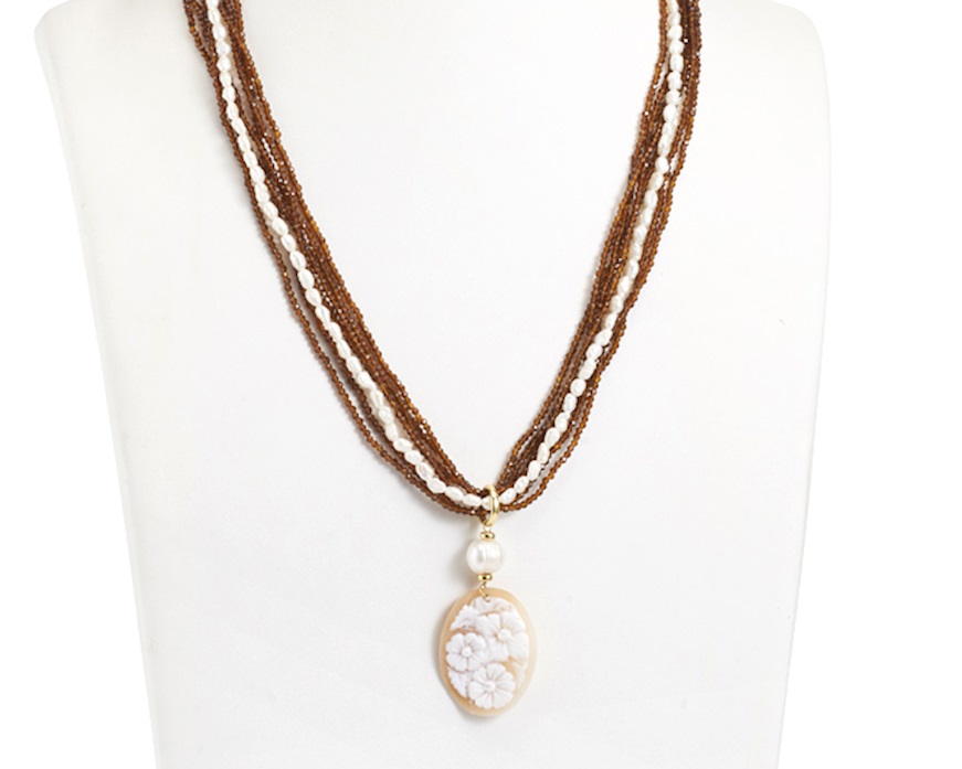 Collana cameo corta Moonlight argento dorato con perle di fiume e spinello Sovrani