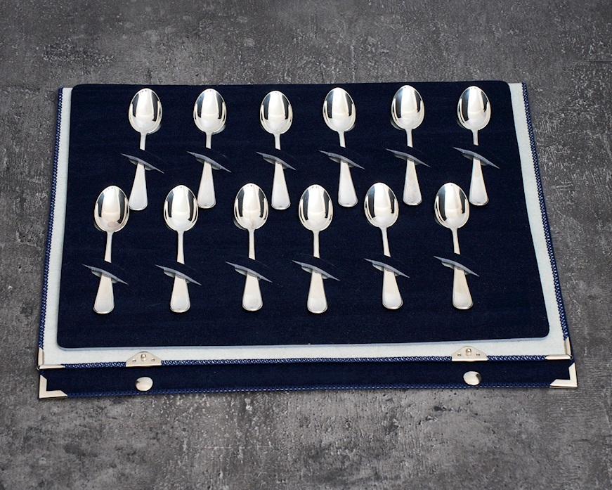 Set di cucchiai caffè argento 124 grammi 12 pezzi in stile Inglese usato ricondizionato Zanolli Vintage