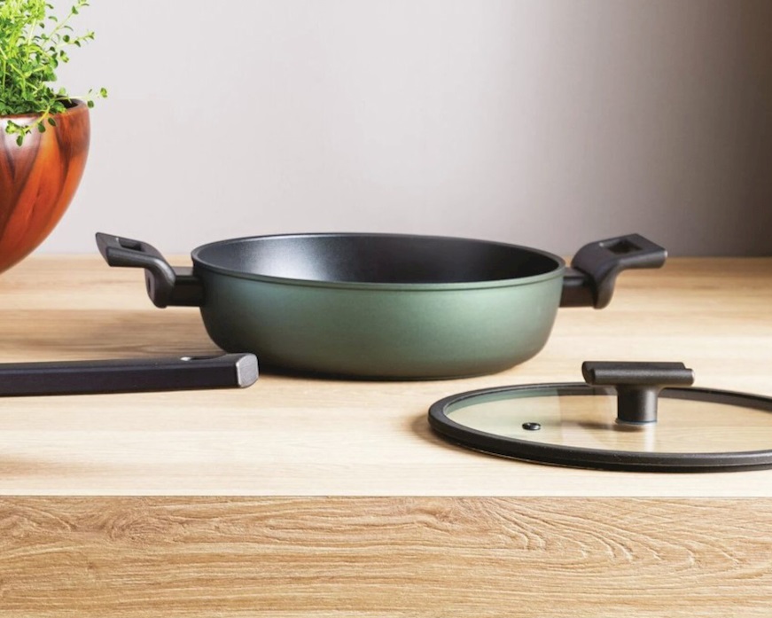 Low saucepan Titan Pro Green with lid Sambonet