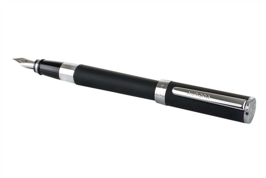 Fountain pen Tu Resin satin black Aurora