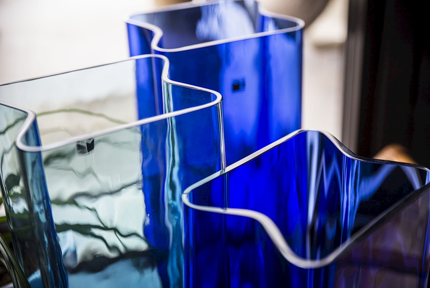 Vaso Bosco vetro di Murano bluino Carlo Moretti