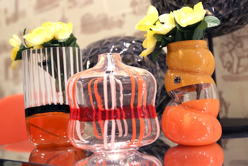 Vase I Piccoli Murano glass Hamsa Carlo Moretti